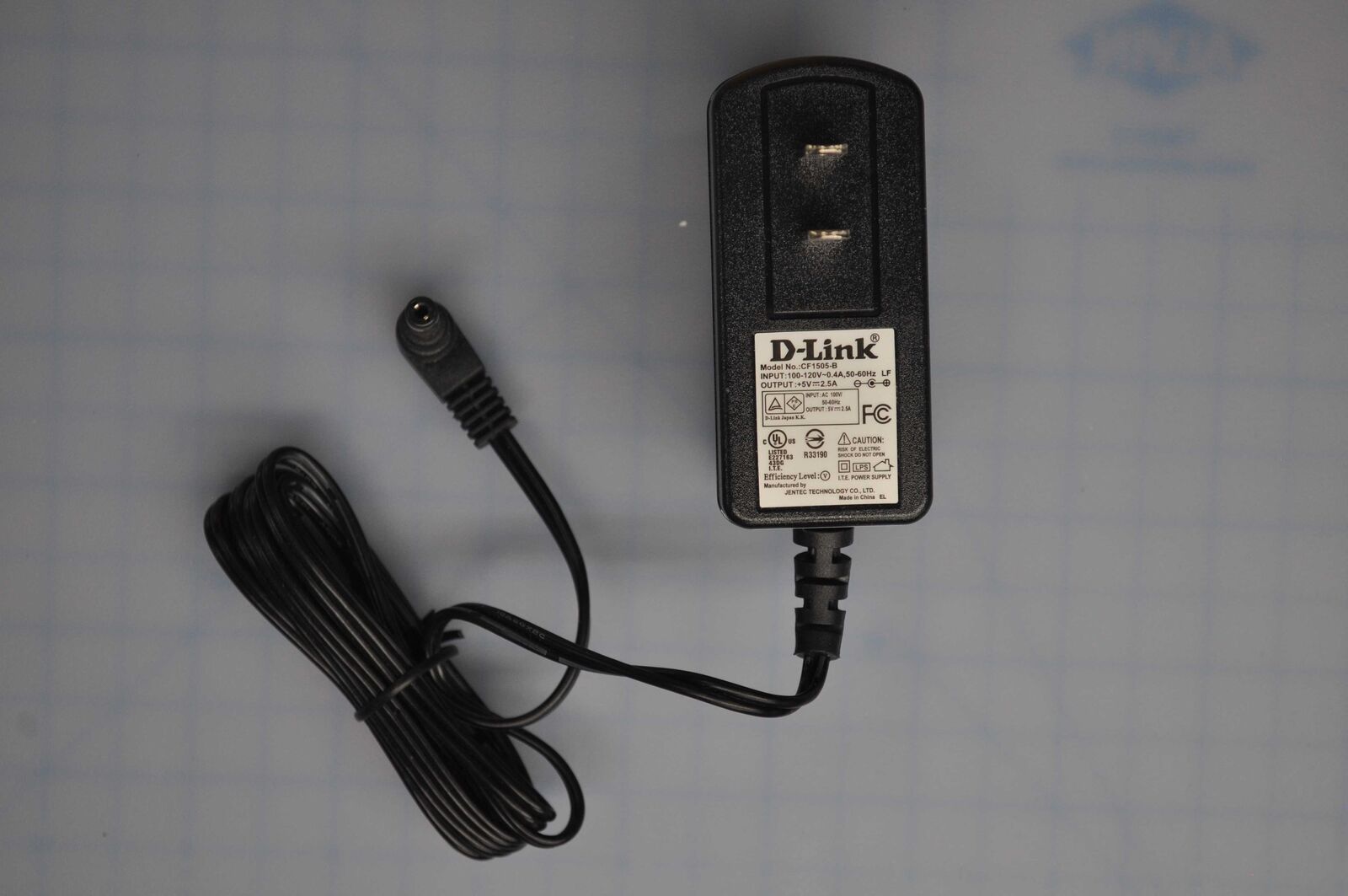 100% brand New D-Link 5V 2.5A CF1505-B System AC Power Adapter